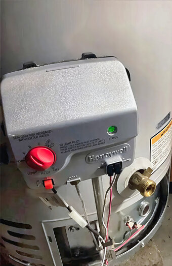 https://mounthawthornhotwater.com.au/uploads/2025/06/electric-hot-water-system-76652.jpg