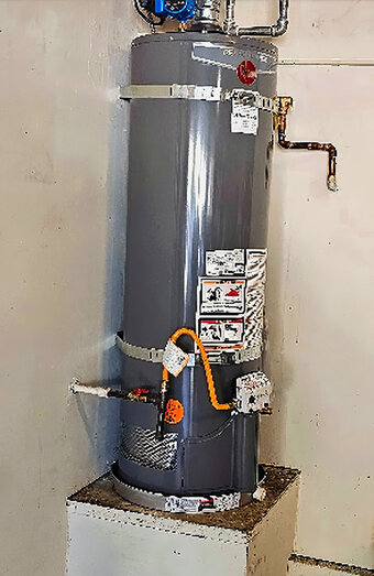 https://mounthawthornhotwater.com.au/uploads/2025/06/electric-hot-water-system-97870.jpg