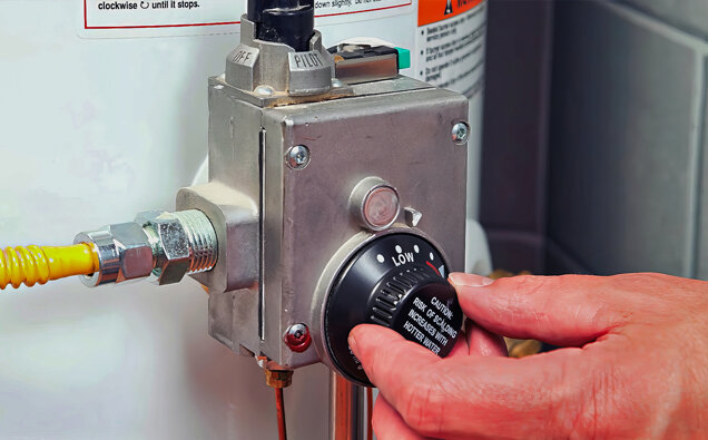 https://mounthawthornhotwater.com.au/uploads/2025/06/gas-hot-water-system-54029.jpg
