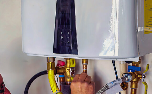 https://mounthawthornhotwater.com.au/uploads/2025/06/hot-water-16155.jpg
