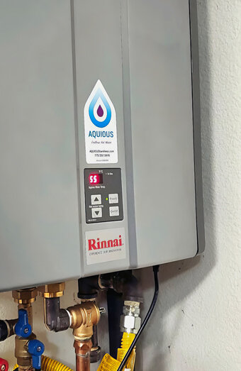 https://mounthawthornhotwater.com.au/uploads/2025/06/thermostatic-water-systems-97475.jpg